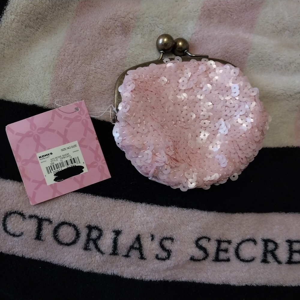 Cancer Survivor Change Bag - Picture 2 of 5
